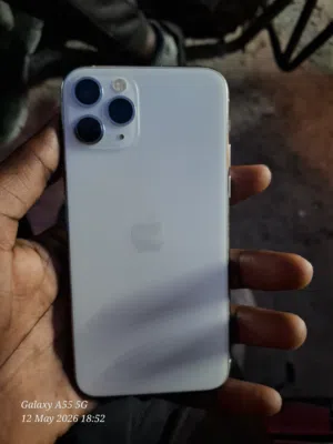 Apple Iphone 11 pro 256GB in good condition