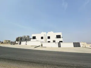 285 m2 5 Bedrooms Villa for Sale in Muscat Amerat