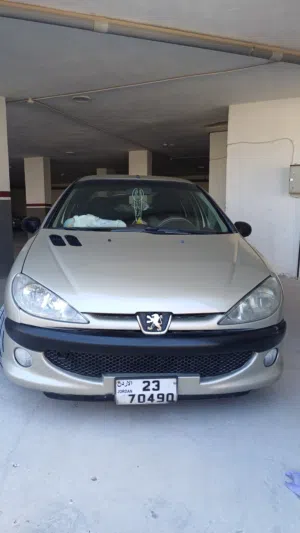 Used Peugeot 206 in Amman