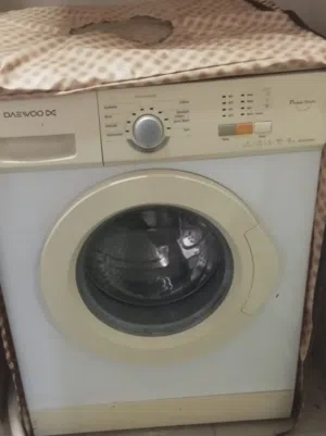 غسالة  نظيفة فل اوتوماتيك بحالة ومواصفات ممتازه للبيع بسعر مناسب Washing Machine for sale