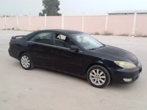 تيوتا كامري 2005