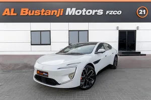 2025-avatr-12-ultra-hydraulic-hybrid-plug-in