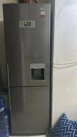 ثلاجة LG مستعمل للبيع