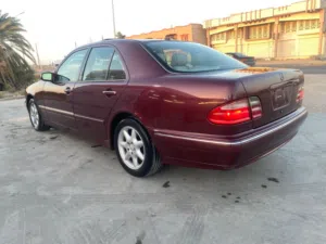 Mercedes Benz E320 ..2002