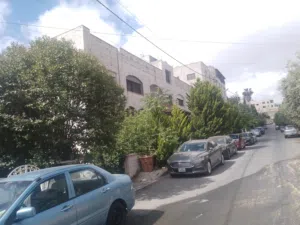 عمارة للبيع خلف فندق days inn