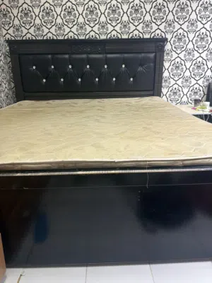 Bed frame and mattress