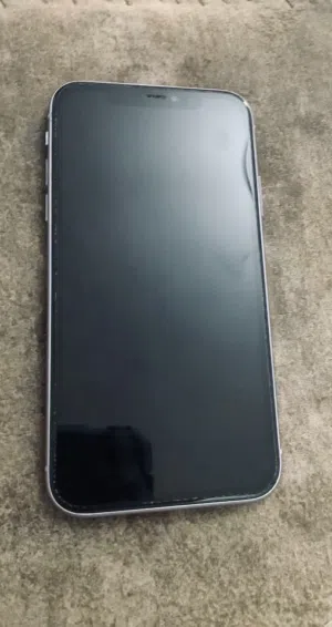 Apple iPhone 11 128 GB in Amman