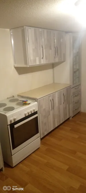 مطابخ ومستعمله كالجديده بتوصيل وتركيب ويوجد فني بتركيب المطابخ جميع انواع المطابخ متوفره لدينا