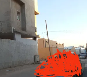 نص منزل للبيع