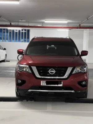 نيسان باثفندر للبيع SV AWD 2017 سيارة عائلية