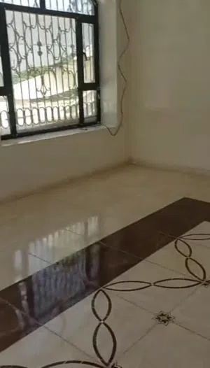 240 m2 More than 6 bedrooms Villa for Sale in Sana'a Haddah