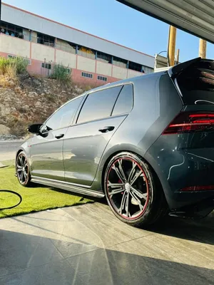 used-volkswagen-golf-gti-in-salfit