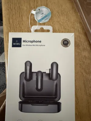 مايك لاسلكي دبل من wiwu  مفتوح للتجربه غير مستعمل نهائياً  Doul micrephone wiwu wireless