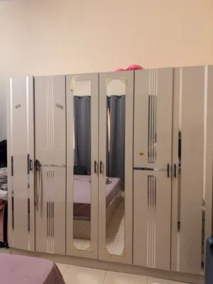 غر زهر فة نوم قليلة الاستعمال  * Lightly used bedroom set
