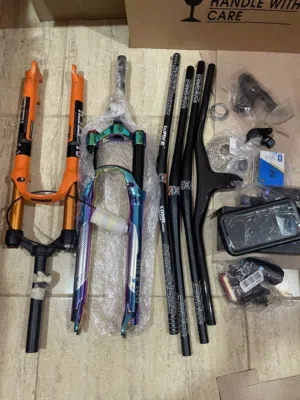 جانبينات للدراجات للمحترفين ومقود كاربون