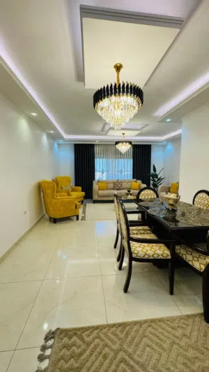 شقه مميزه وباطلاله للبيع في شفا بدران / جامعة العلوم التطبيقيه