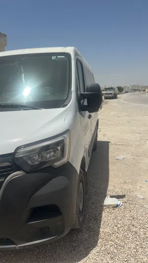 Used Renault Dokker in Dhofar