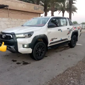 تيوتا هايلوكس ادفنجر