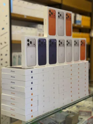 ايفون 17 برو ماكس ، ذاكرة 512GB نسخة الشرق الاوسط اللون السلفر جديد ضمان سنة
