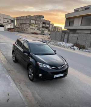 تويوتا RAV4 2015