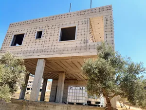 ٤ غرف نوم . حمّامين . 200 م٢1