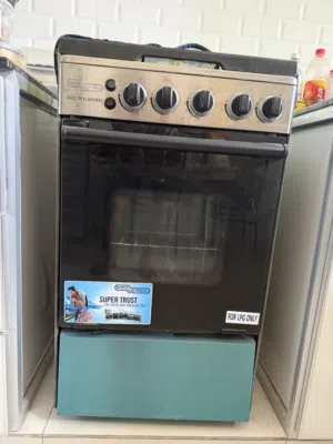 Super General Cooking Range 4 Burner + Baking oven