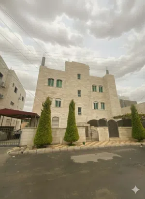 885 m2 3 Bedrooms Townhouse for Sale in Amman Shafa Badran