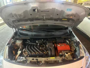 Nissan sunny 18 modal