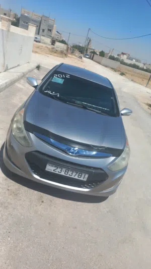 سوناتا 2012