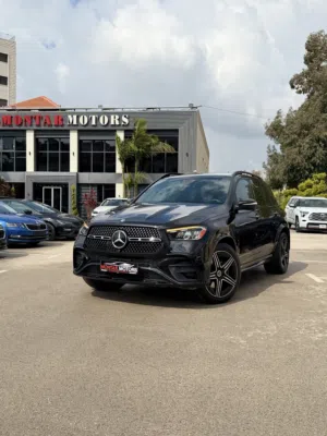 مرسيدس GLE450e ترخيص 2024 محرك 2000 هايبرد plugin/يقطع بالشحنه الواحده 95 كيلو جير أوتوماتيك 381 حصا