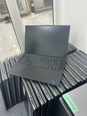 والله لا ابيع من سعيد الحض الذي بايشله Dell Presentation 5560 الجيل 11 وكرت شاشه 4 منفضل ب 530 دولار