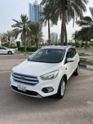 Ford Escape  km  Keyless Entry (Touch)  Reverse Camera