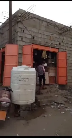 3 Bedrooms . 2 Bathrooms . 160 m24