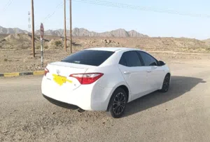 للبيع كرولا  2015s