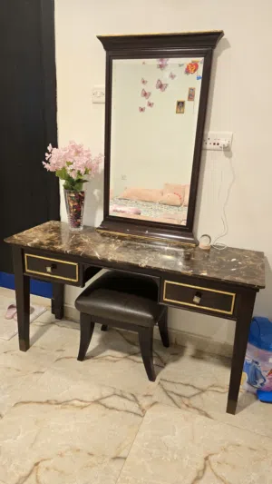 Vintage style dresser  and Centre table