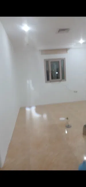 200 m2 3 Bedrooms Apartments for Rent in Mubarak Al-Kabeer Abu Ftaira