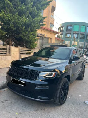 Used Jeep Grand Cherokee in Amman