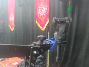 كرين متحرك جزئيا نظيف جداً يوصل لآرتفاع 3.5 متر لون آسود يتحرك فوگ جوة يمنة يسرة