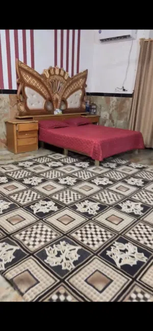 غرفه نوم كامله صاج تسكام تحتاج تعديل بسيط وصبغ  اريدها ب300 وبيها مجال