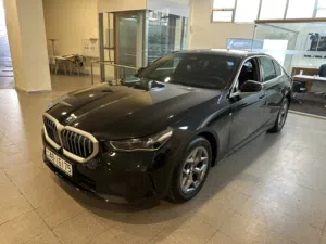 2025 BMW 520I