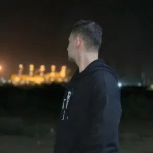 حسين هشام الأسدي 