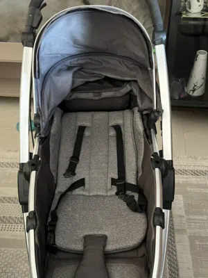 Giggles Tulip Stroller