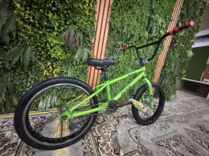 دراجة دي كي dk من براند BMX حجم عشرين