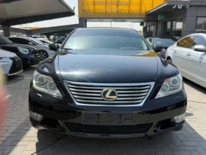 لكزس LS460  Lexus LS460 مواصفات امريكية 8 سلندر 2012