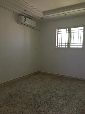 100 m2 5 Bedrooms Apartments for Rent in Al Ahmadi Sabahiya