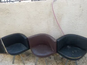 للبيع 3 كراسي جلد فخمات