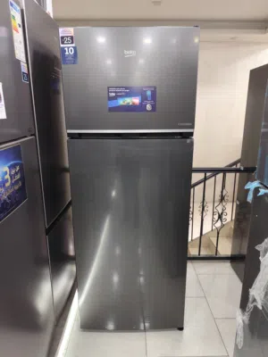 عرض نااار على ثلاجة بيكو رقم الموديل 551 اسود ستيل توفير طاقه A+