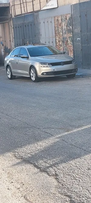 used-volkswagen-jetta-in-ramallah-and-al-bireh