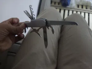 أداة عديدة الاستعمالات