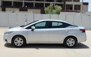 Nissan Sunny 2022